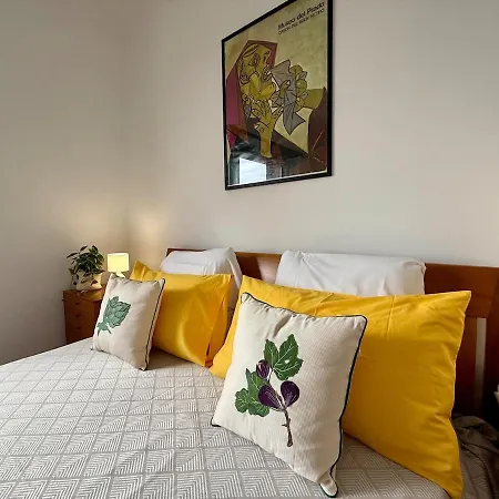 Sam House Spazio Ed Eleganza Nel Centro Di דירה