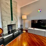 Sam House Spazio Ed Eleganza Nel Centro Di Апартаменты *
