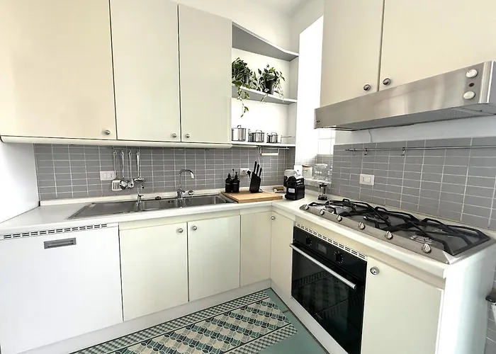 Sam House Spazio Ed Eleganza Nel Centro Di 巴里